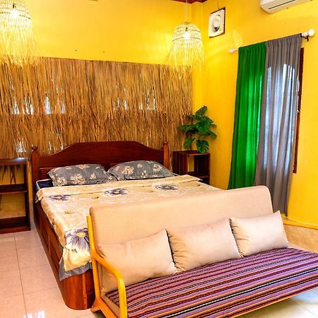 Hostel La Casa Nostra Luang Prabang Exterior foto